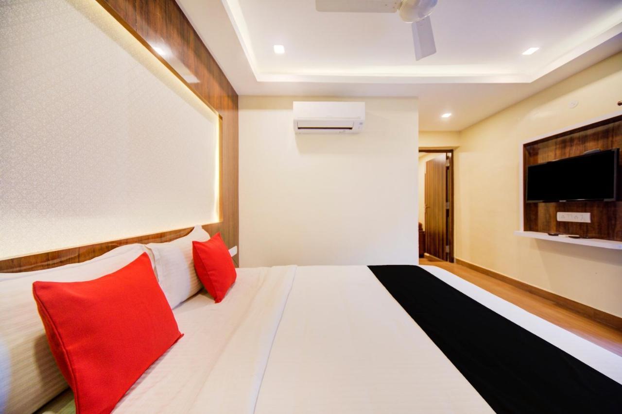 Collection O 75820 Madras Metro Club, T Nagar Ченнаї Екстер'єр фото
